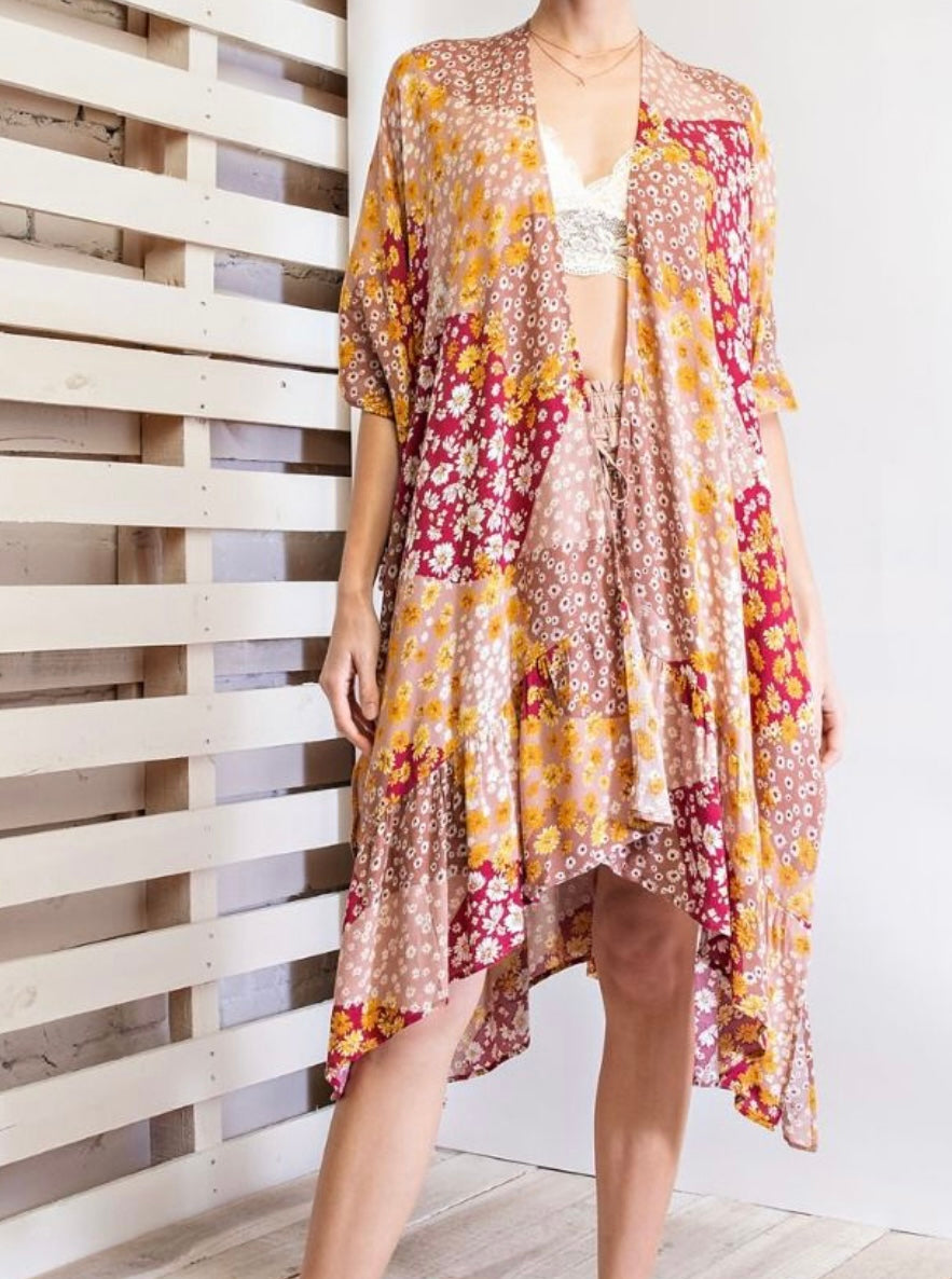 Easel Daisy Patch Kimono