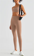 Load image into Gallery viewer, 91thelabel - Victory Lycra® High Waist Leggings: XL / Black
