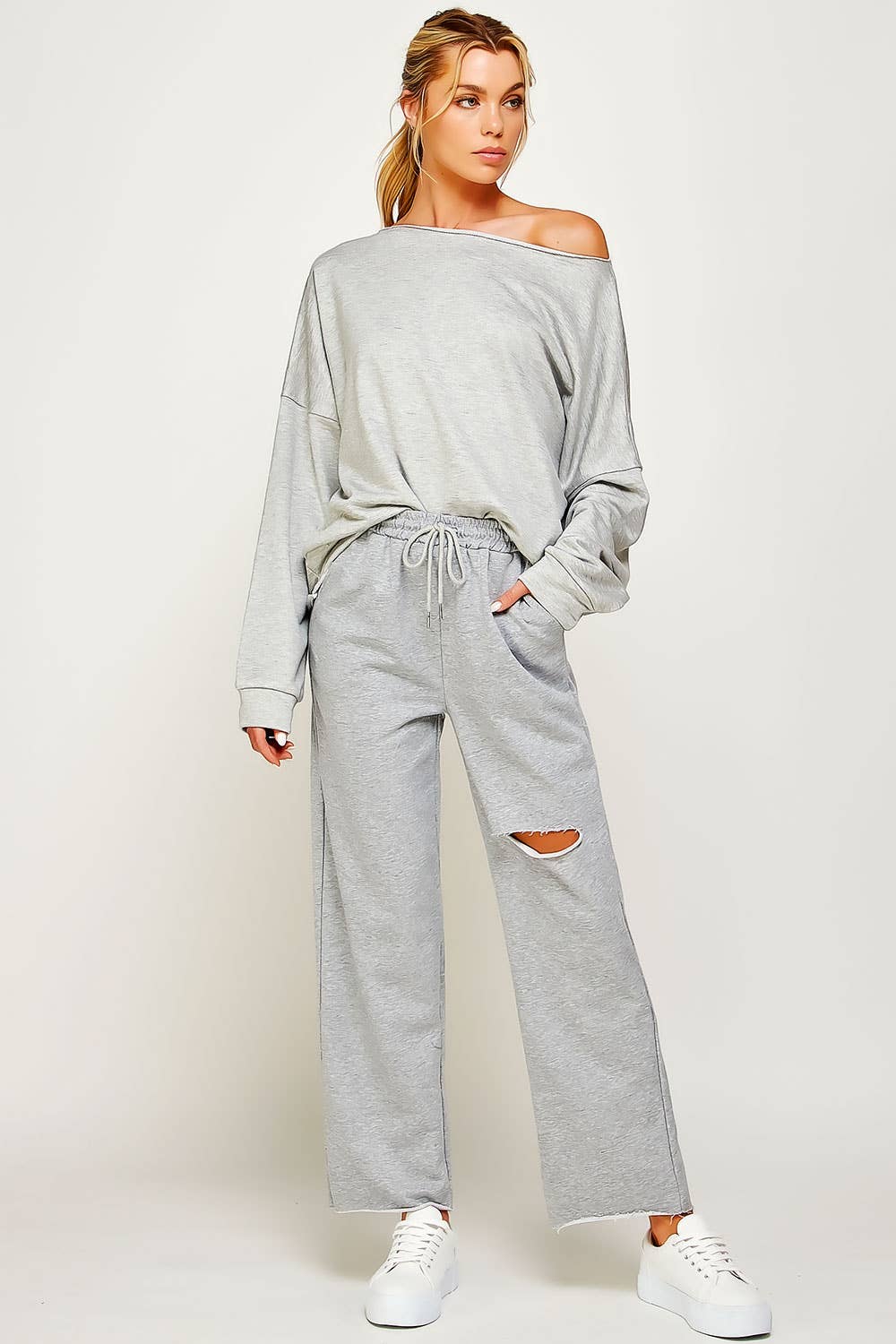 Heather Grey RAW CUT WIDE LEG JOGGER SWEATPANTS WITH RIP