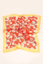 Load image into Gallery viewer, Field of Daisy’s Bandana
