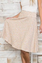 Load image into Gallery viewer, Plus Animal Print High Waisted Midi Skirt
