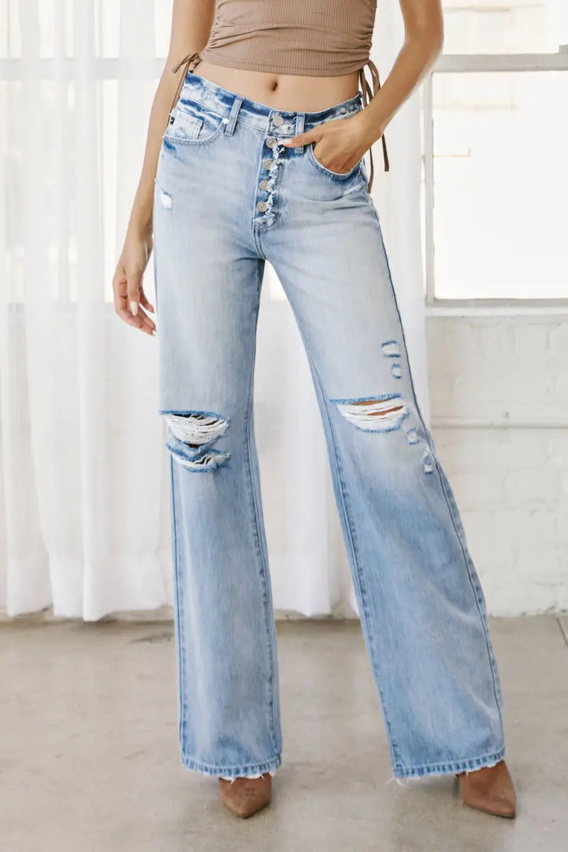 Ultra High Rise 90's Distressed Wide Leg Kan Kans